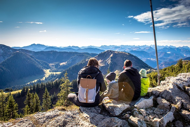 easy-to-transport potties for hiking