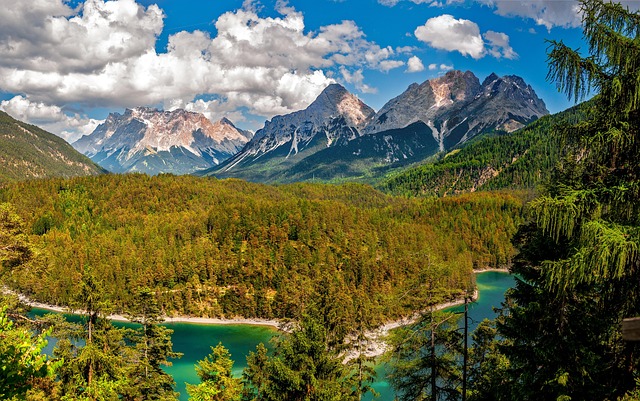 easy-to-transport potties for hiking