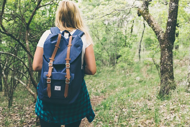 easy-to-transport potties for hiking