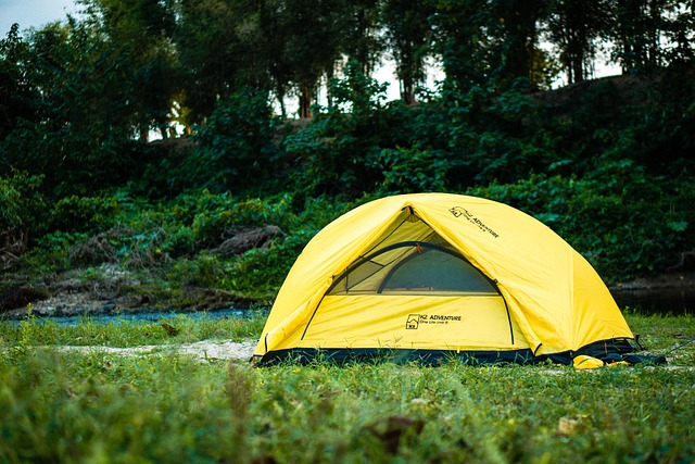 lightweight camping toilet