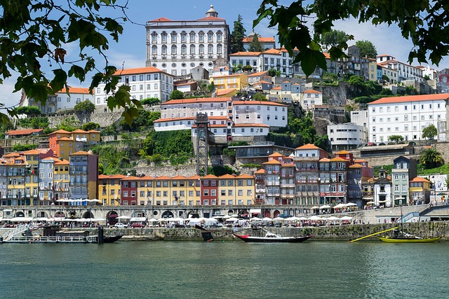 porto-potty-rental-640x480-27558669.jpeg