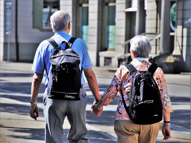 porta-potty-for-seniors-640x480-95961434.jpeg