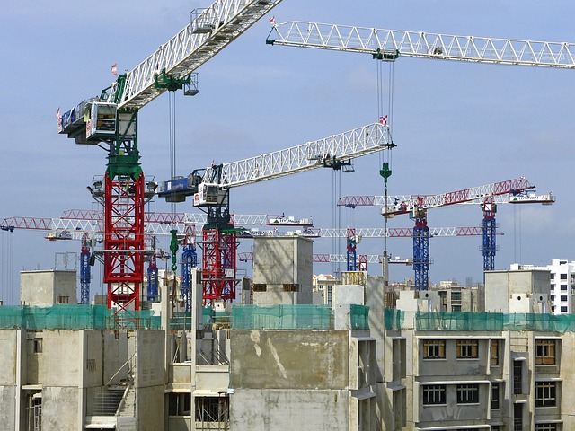 portable-toilet-construction-site-640x480-14903476.jpeg